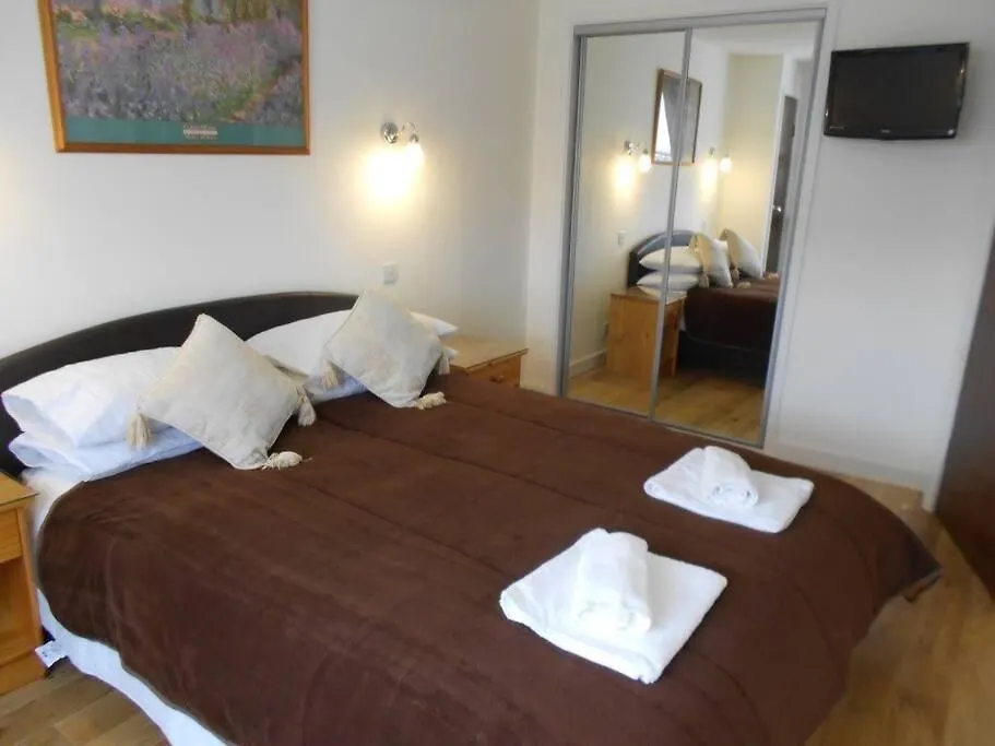 Bournecoast: Stunning Apartment On Clifftop-Fm4967 Bournemouth